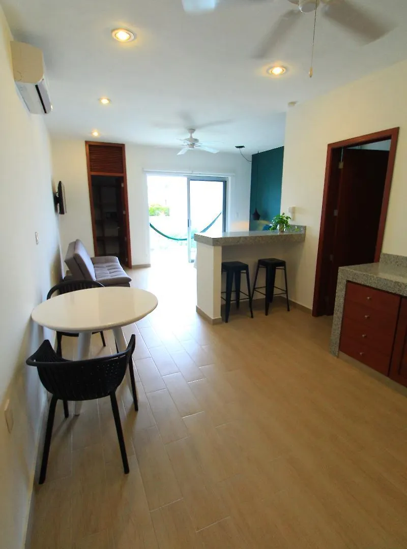 Mora Suites & Apartments By Kalma Playa del Carmen Mexiko